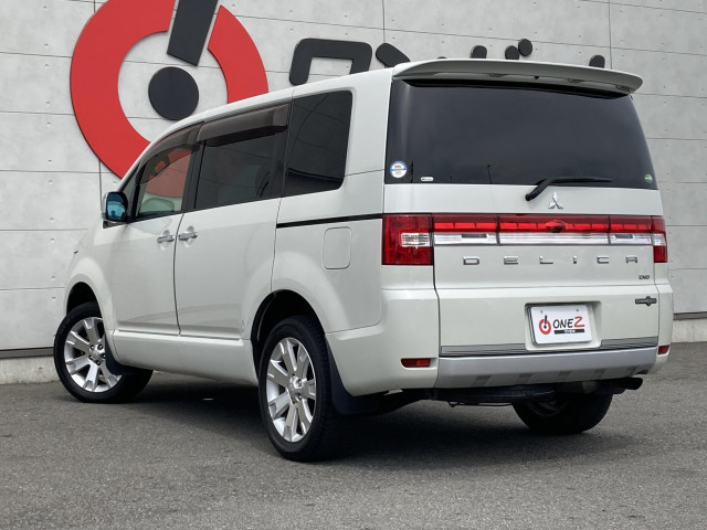 三菱 デリカ　Ｄ：５ ２．２ シャモニー ディーゼルターボ ４ＷＤ H28年 (四国) 99