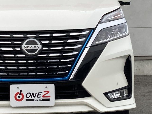 日産 セレナ １．２ Ｅ－ＰＯＷＥＲ ハイウェイスター Ｖ セカンドスライドアップシート R3年 (四国) 99
