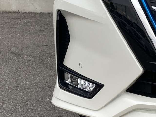 日産 セレナ １．２ Ｅ－ＰＯＷＥＲ ハイウェイスター Ｖ セカンドスライドアップシート R3年 (四国) 99