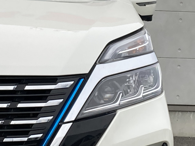 日産 セレナ １．２ Ｅ－ＰＯＷＥＲ ハイウェイスター Ｖ セカンドスライドアップシート R3年 (四国) 99