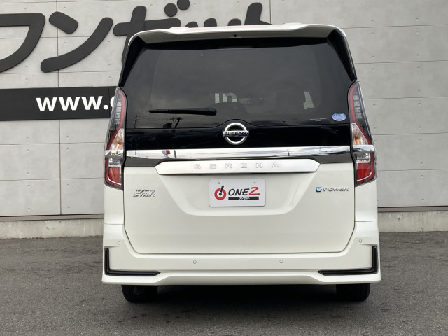 日産 セレナ １．２ Ｅ－ＰＯＷＥＲ ハイウェイスター Ｖ セカンドスライドアップシート R3年 (四国) 99