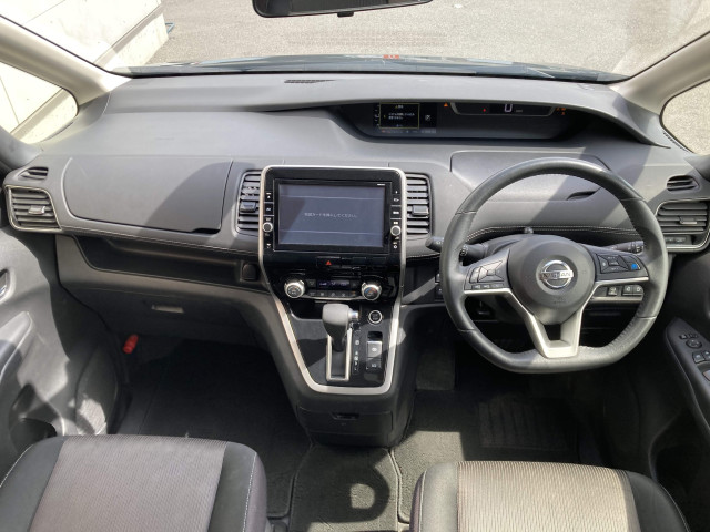 日産 セレナ ２．０ ハイウェイスター プロパイロット エディション H29年 (四国) 99
