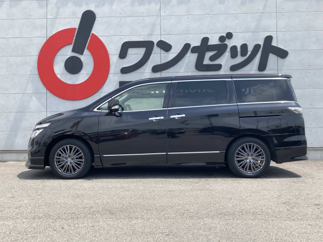 日産 エルグランド ３．５ ３５０ハイウェイスター ホワイトレザー アーバンクロム H29年 (四国) 99