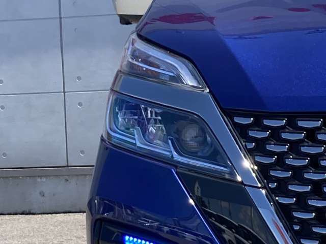 日産 セレナ １．２ Ｅ－ＰＯＷＥＲ ＡＵＴＥＣＨ スポーツスペック R2年 (四国) 99