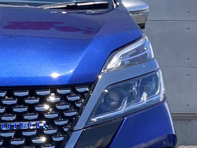 日産 セレナ １．２ Ｅ－ＰＯＷＥＲ ＡＵＴＥＣＨ スポーツスペック R2年 (四国) 99