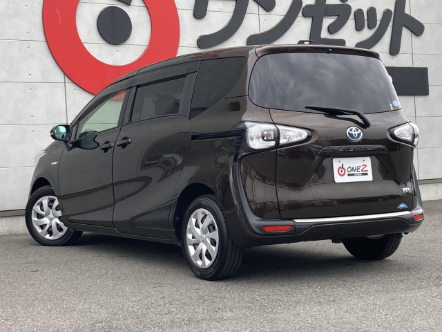 トヨタ シエンタ　ハイブリッド ハイブリッド １．５ Ｇ H30年 (四国) 99