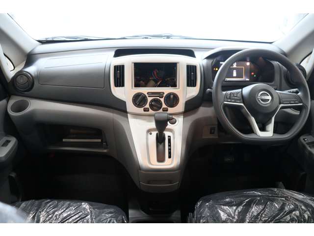 日産 ＮＶ２００バネット ＦＯＣＳ ＬＵＺ フォックス ルソ Ｂスタイル 新車 R7年 (九州・沖縄) 99