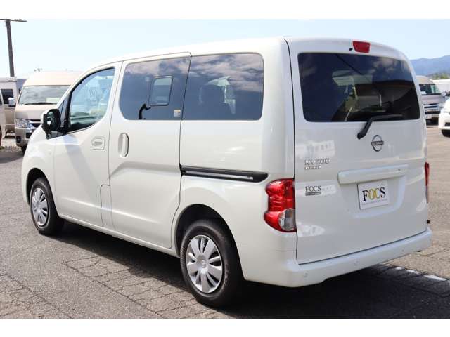 日産 ＮＶ２００バネット ＦＯＣＳ ＬＵＺ フォックス ルソ Ｂスタイル 新車 R7年 (九州・沖縄) 99