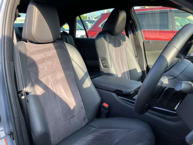 トヨタ クラウン　ハイブリッド ハイブリッド ２．５ Ｓ エレガンス スタイル R2年 (関東) 99