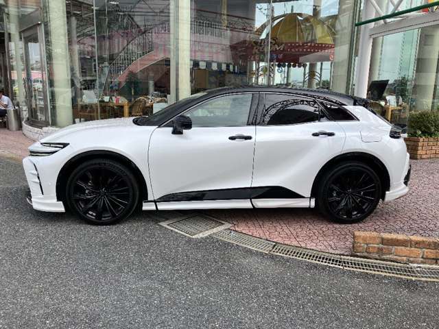 トヨタ クラウン　スポーツ　ハイブリッド ２．５ Ｚ Ｅ－ＦＯＵＲ ４ＷＤ R6年 (関東) 99