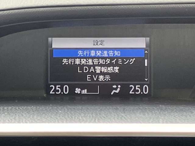 トヨタ ノア １．８ ハイブリッド ＳＩ ＷＸＢ H30年 (関東) 99