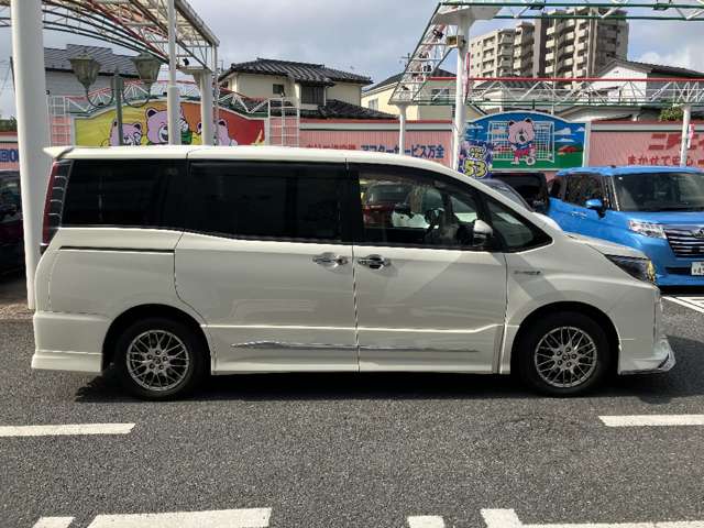 トヨタ ノア １．８ ハイブリッド ＳＩ ＷＸＢ H30年 (関東) 99