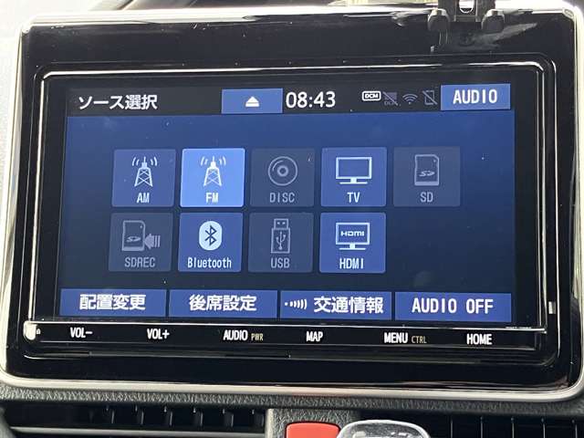 トヨタ エスクァイア ２．０ ＧＩ プレミアムパッケージ ブラックテーラード R1年 (関東) 99