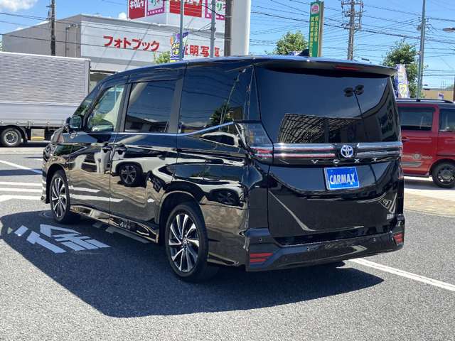 トヨタ ヴォクシー １．８ ハイブリッド Ｓ－Ｚ R5年 (関東) 99