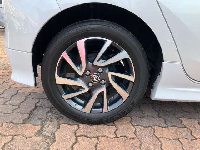 トヨタ アクア １．５ Ｚ R5年 (関東) 99