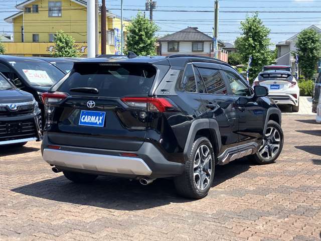 トヨタ ＲＡＶ４ ２．０ アドベンチャー ４ＷＤ R1年 (関東) 99