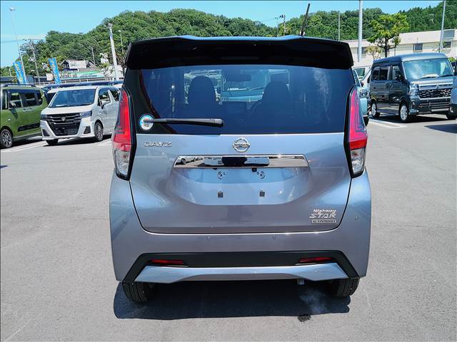 日産 デイズ ６６０ ハイウェイスターＸ R4年 (東北) 99