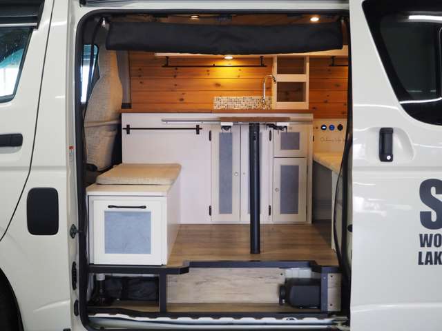 トヨタ ハイエースバン キャンピング R2年 (北海道) 99