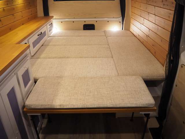 トヨタ ハイエースバン キャンピング R2年 (北海道) 99