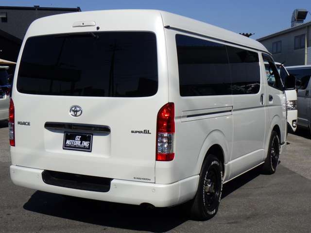 トヨタ ハイエースバン ２．８ スーパーＧＬ ダークプライムＩＩワイド ミドルルーフ ロングボディ ディーゼルターボ R4年 (関東) 99