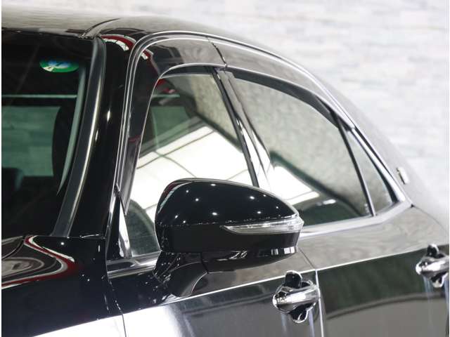 トヨタ クラウンマジェスタ　ハイブリッド ３．５ Ｆバージョン H29年 (関東) 99