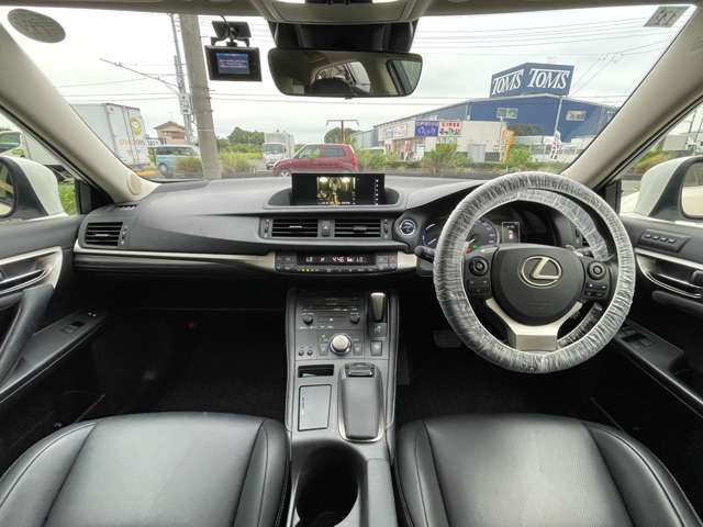 レクサス ＣＴ２００ｈ バージョンＣ H29年 (関東) 99