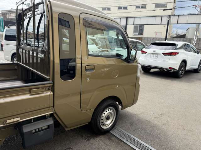 ダイハツ ハイゼットトラック ６６０ スタンダード ＳＡＩＩＩＴ ３方開 ４ＷＤ R1年 (近畿) 99