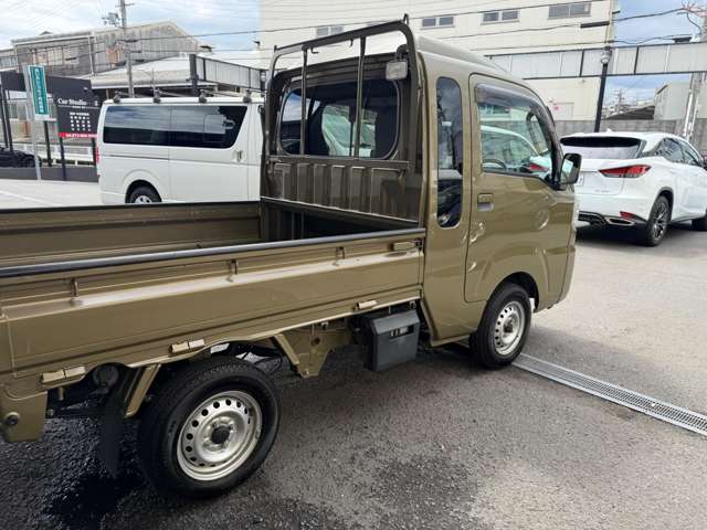 ダイハツ ハイゼットトラック ６６０ スタンダード ＳＡＩＩＩＴ ３方開 ４ＷＤ R1年 (近畿) 99