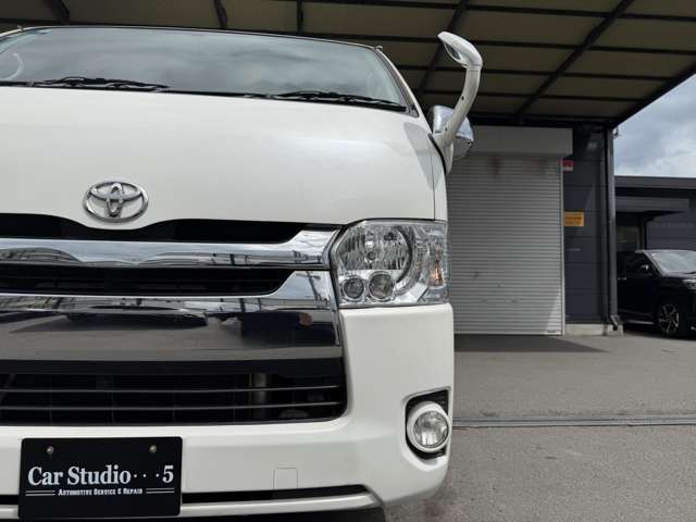 トヨタ ハイエースバン ３．０ スーパーＧＬ ロング ディーゼルターボ H29年 (近畿) 99