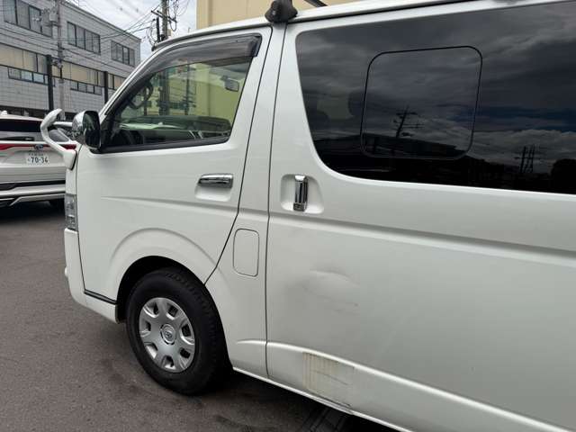 トヨタ ハイエースバン ３．０ スーパーＧＬ ロング ディーゼルターボ H29年 (近畿) 99