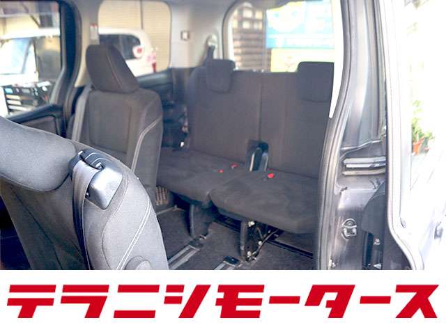 トヨタ エスクァイア　ハイブリッド １．８ ハイブリッド ＸＩ H27年 (近畿) 99