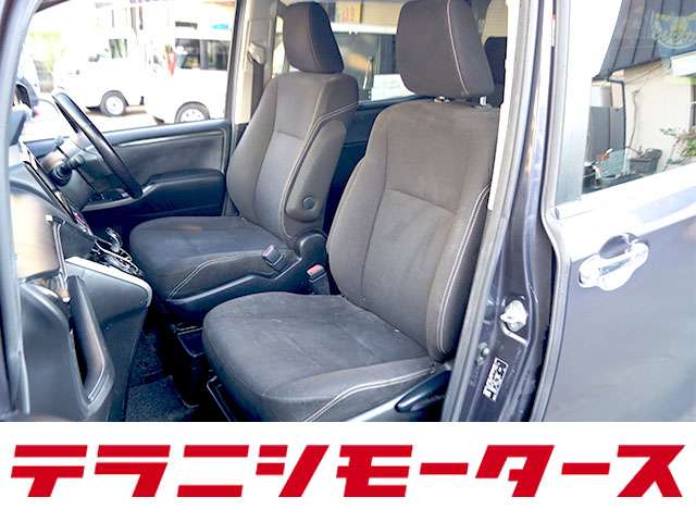 トヨタ エスクァイア　ハイブリッド １．８ ハイブリッド ＸＩ H27年 (近畿) 99