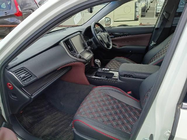 トヨタ クラウン　ハイブリッド ハイブリッド ２．５ Ｓ ＦＯＵＲ ４ＷＤ H26年 (四国) 99