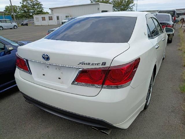 トヨタ クラウン　ハイブリッド ハイブリッド ２．５ Ｓ ＦＯＵＲ ４ＷＤ H26年 (四国) 99