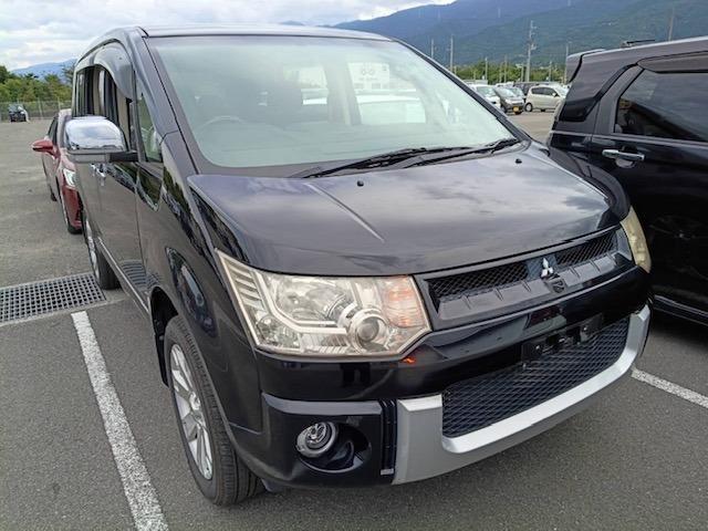 三菱 デリカ　Ｄ：５ ２．４ シャモニー ４ＷＤ H21年 (四国) 99