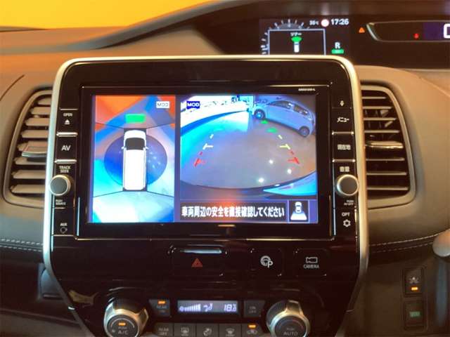 日産 セレナ ２．０ ハイウェイスター ＶセレクションＩＩ R1年 (近畿) 99