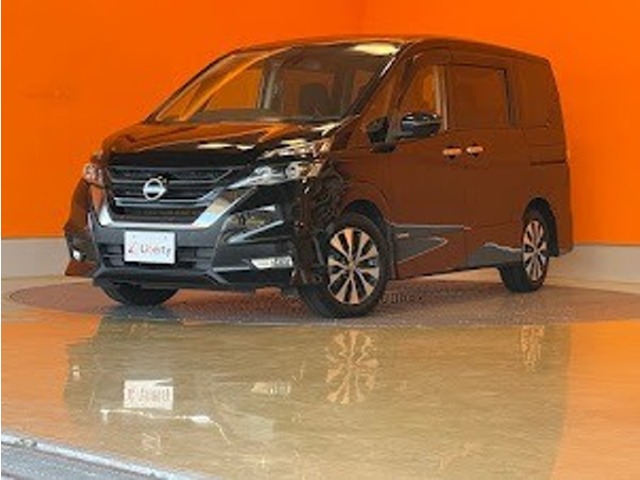 日産 セレナ ２．０ ハイウェイスター ＶセレクションＩＩ R1年 (近畿) 99