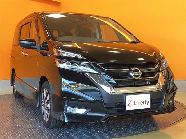 日産 セレナ ２．０ ハイウェイスター ＶセレクションＩＩ R1年 (近畿) 99