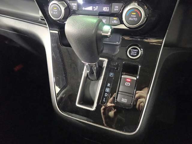 日産 セレナ ２．０ ハイウェイスター Ｖ R2年 (近畿) 99