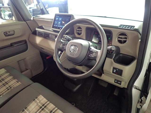 ホンダ Ｎ　ＢＯＸ ジョイ ６６０ ２トーン R6年 (近畿) 99
