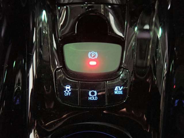 トヨタ Ｃ−ＨＲ ハイブリッド １．８ Ｇ モード ネロ セーフティ プラス R3年 (近畿) 99