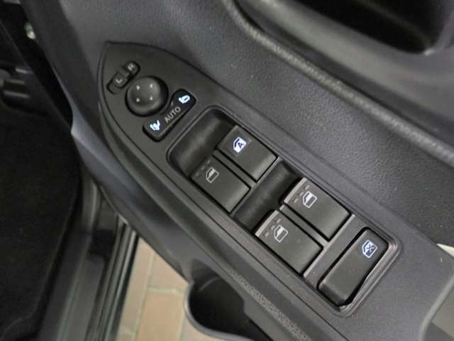 ダイハツ タント ６６０ Ｌ R5年 (近畿) 99