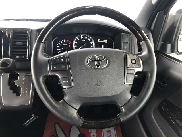 トヨタ ハイエースバン ２．７ スーパーＧＬ ダークプライムＩＩ ワイド ミドルルーフ ロングボディ R6年 (近畿) 99