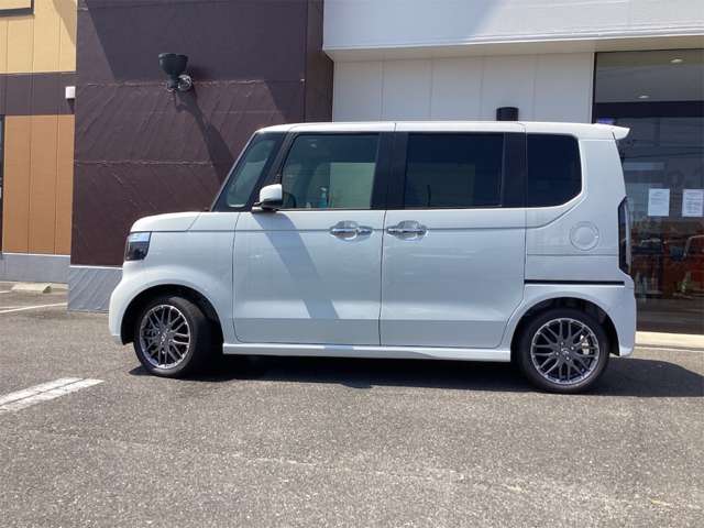 ホンダ Ｎ　ＢＯＸ カスタム ６６０ ターボ R8年 (近畿) 99