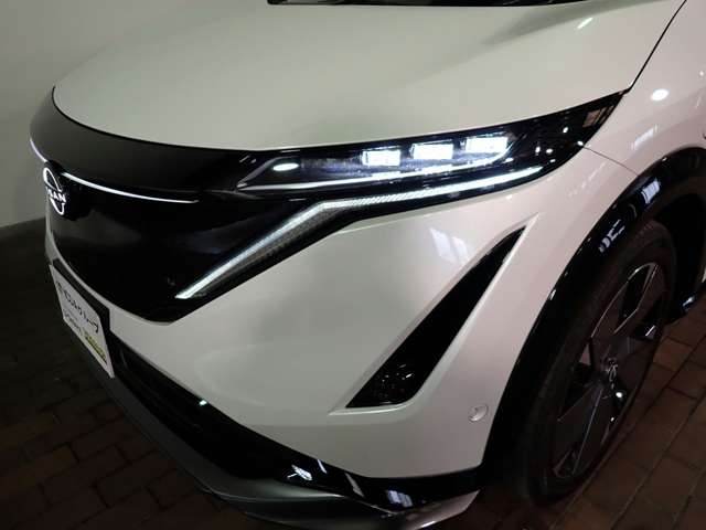 日産 アリア Ｂ９ Ｅ－４ＯＲＣＥ リミテッド ４ＷＤ R5年 () 99