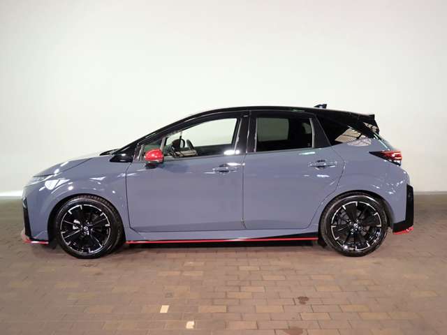日産 ノートオーラ １．２ ＮＩＳＭＯ チューンド Ｅ－ＰＯＷＥＲ ４ＷＤ R7年 (近畿) 99