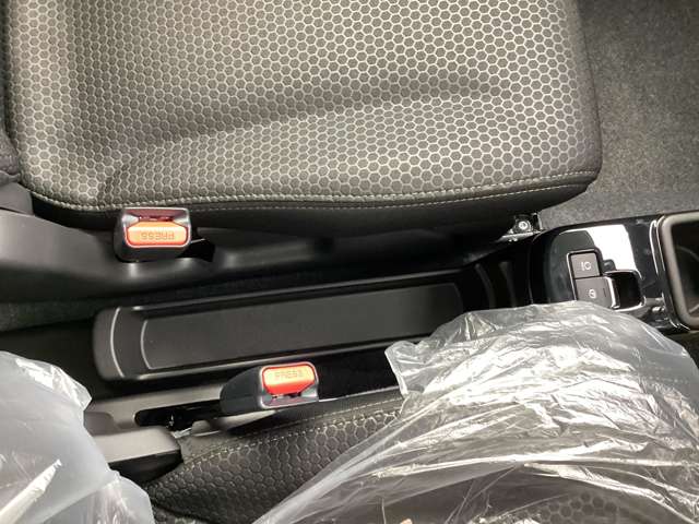 スズキ ハスラー ６６０ タフワイルド R8年 (関東) 99