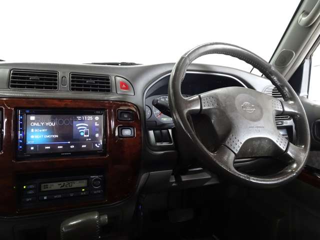 日産 サファリ ４．５ グランロードリミテッド ４ＷＤ H10年 (関東) 99