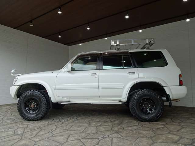 日産 サファリ ４．５ グランロードリミテッド ４ＷＤ H10年 (関東) 99