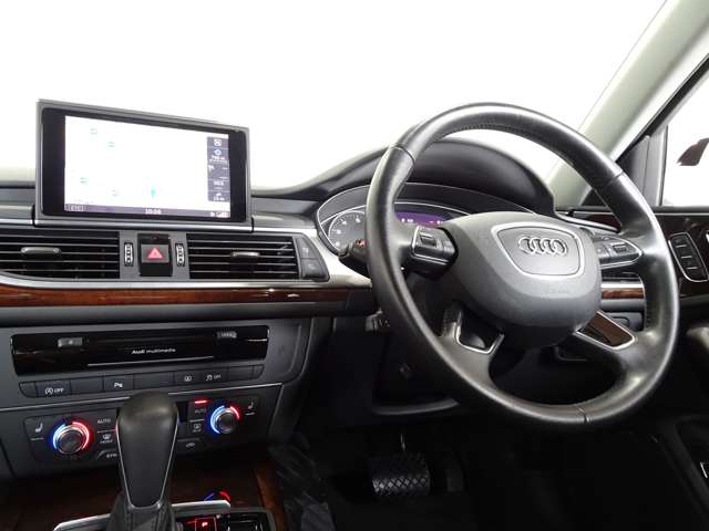 アウディ Ａ６ ２．０ ＴＦＳＩ クワトロ ４ＷＤ H27年 (関東) 99